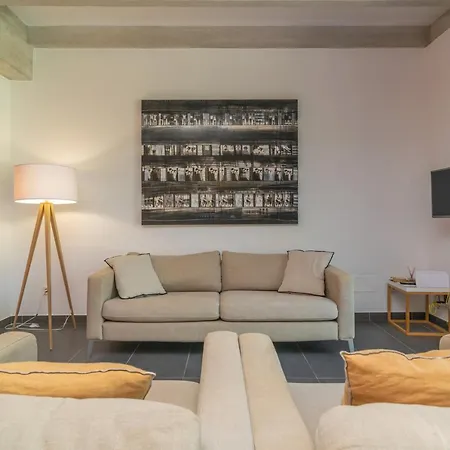 Cabrit Villa Alaro