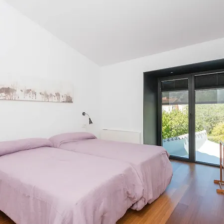 Cabrit Villa *