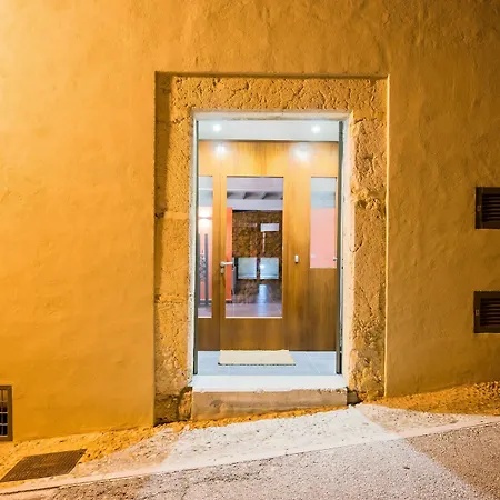 Cabrit Villa